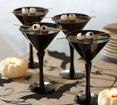 im talking creepy yet refined decorations spooky booze and sweets hello hostess gifts and starting the halloween countdown as soon as possible - Sophisticated Halloween Decorations im talking creepy yet refined decorations spooky booze and sweets hello hostess gifts and starting the halloween countdown as soon as possible - Sophisticated Halloween Decorations